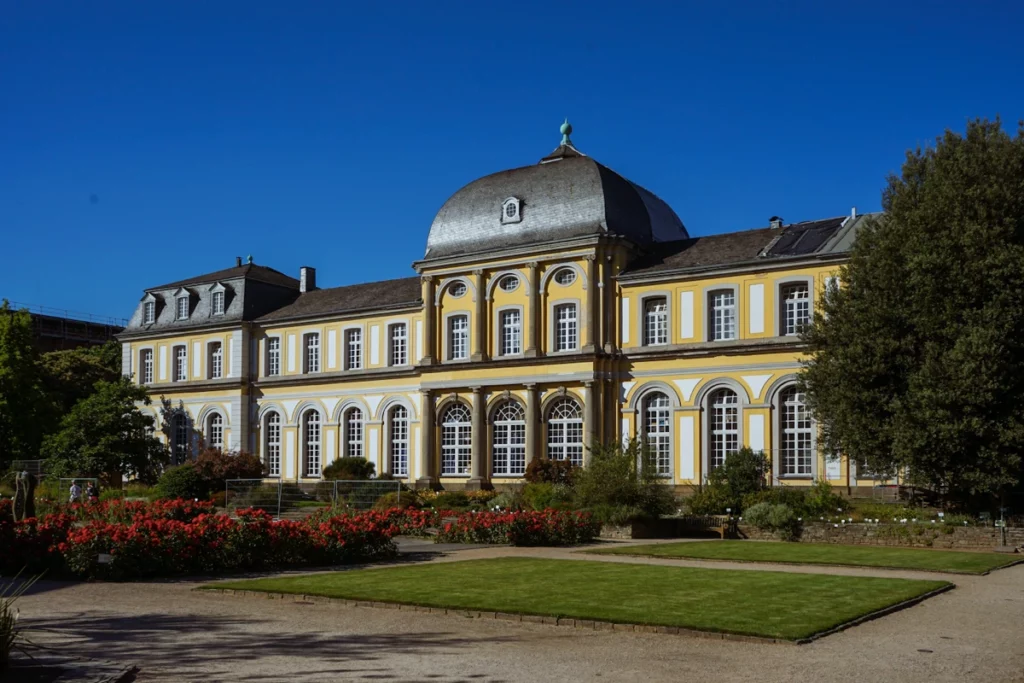 wohnen-mit-hotel-abo-Bonn